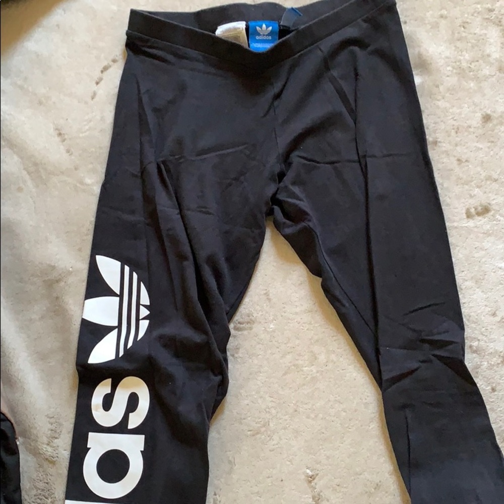 Adidas leggings
